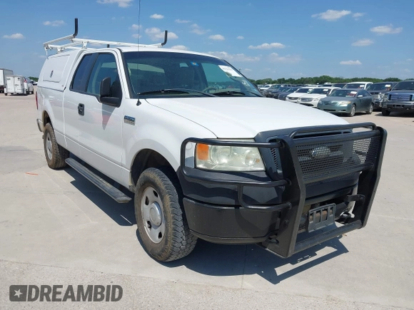 2008 Ford F-150 XLT z VIN 1FTPX14V48FB64463, wystawiony jako IAAI lot #42321225 z przebiegiem 225 958 mil mil oraz . Historia ofert i sprzedaży dostępna na DreamBid. Obrazek 1.