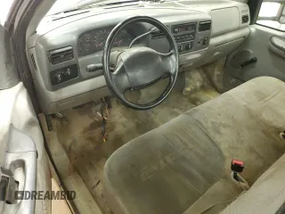 2000 Ford F-250 XL z VIN 1FTNF20L2YEC67228, wystawiony jako Copart lot #58785215 z przebiegiem 232 113 mil mil oraz Szkoda całkowita • Salvage title. Historia ofert i sprzedaży dostępna na DreamBid. Obrazek 8.