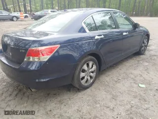 2009 Honda Accord Sdn EX-L with VIN 1HGCP36879A051169, listed as a IAAI auction lot 42052498 with 181,845 mi miles. Bid and sale history available at carsss.com. Image 4.