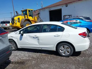 2015 Honda Civic LX with VIN 19XFB2F53FE281911, listed as a IAAI auction lot 42157020 with 201,003 mi miles and . Bid and sale history available at DreamBid. Image 14.