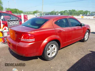 2008 Dodge Avenger SXT with VIN 1B3LC56K68N171989, listed as a IAAI auction lot 42111955 with 172,663 mi miles. Bid and sale history available at carsss.com. Image 4.