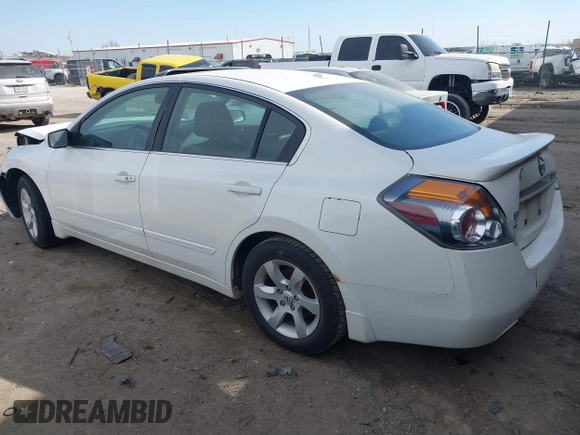2008 Nissan Altima 2.5 S with VIN 1N4AL21E78C285006, listed as a IAAI auction lot 41788000 with 192,304 mi miles. Bid and sale history available at carsss.com. Image 3.