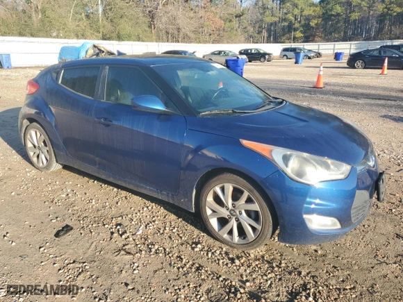 2017 Hyundai Veloster with VIN KMHTC6AD5HU307852, listed as a Copart auction lot 47191995 with 167,769 mi miles and Salvage Title. Bid and sale history available at carsss.com. Image 4.