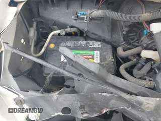 2016 Chevrolet Express Cargo z VIN 1GCWGBFF2G1138592, wystawiony jako IAAI lot #42500515 z przebiegiem Nie podano mil oraz . Historia ofert i sprzedaży dostępna na DreamBid. Obrazek 17.