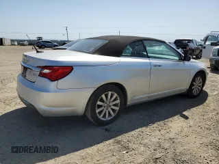 2011 Chrysler 200 Touring with VIN 1C3BC2EB0BN532266, listed as a Copart auction lot 55258485 with 171,210 mi miles and Clean Title. Bid and sale history available at carsss.com. Image 3.