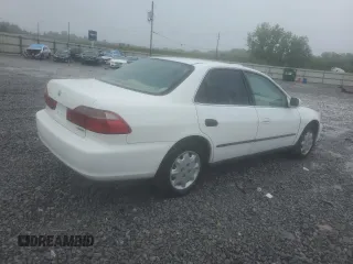 1999 Honda Accord LX z VIN 1HGCG5644XA113195, wystawiony jako Copart lot #58766345 z przebiegiem 187 114 mil mil oraz Szkoda całkowita • Salvage title. Historia ofert i sprzedaży dostępna na DreamBid. Obrazek 3.