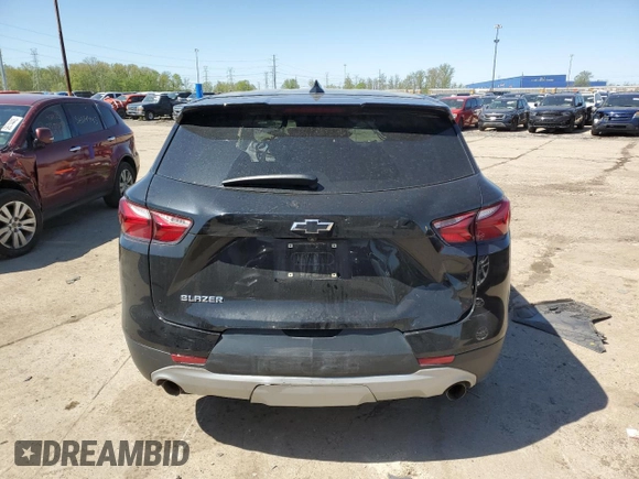 2021 Chevrolet Blazer LT z VIN 3GNKBCRS7MS569622, wystawiony jako Copart lot #56333085 z przebiegiem Nie podano mil oraz Czysty tytuł • Clean title. Historia ofert i sprzedaży dostępna na DreamBid. Obrazek 6.