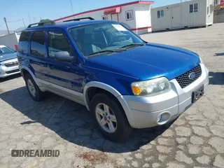 2007 Ford Escape Hybrid with VIN 1FMYU59H07KB79129, listed as a IAAI auction lot 41765085 with 97,723 mi miles and . Bid and sale history available at DreamBid. Image 1.
