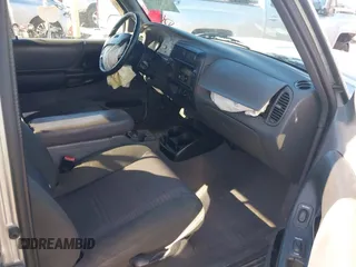 2002 Ford Ranger XL Fleet with VIN 1FTZR45E02PB52573, listed as a IAAI auction lot 41828913 with 221,377 mi miles. Bid and sale history available at carsss.com. Image 5.