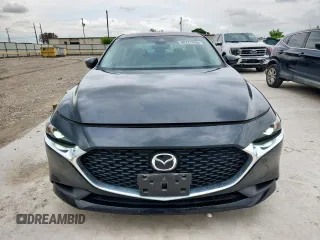 2022 Mazda 3 S with VIN 3MZBPAAL7NM304933, listed as a Copart auction lot 60727995 with 27,642 mi miles and Salvage title. Bid and sale history available at DreamBid. Image 5.