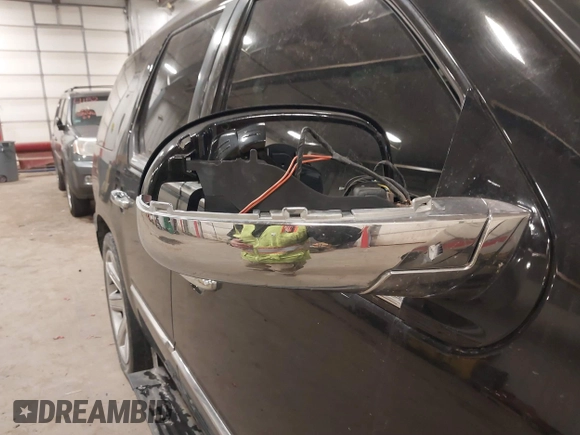 2010 Cadillac Escalade Premium with VIN 1GYUKCEF4AR201742, listed as a IAAI auction lot 41378437 with 137,622 mi miles and . Bid and sale history available at DreamBid. Image 17.