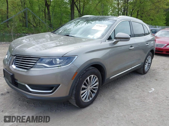 2016 Lincoln MKX Select z VIN 2LMTJ8KR2GBL62540, wystawiony jako IAAI lot #42260777 z przebiegiem 107 549 mil mil oraz . Historia ofert i sprzedaży dostępna na DreamBid. Obrazek 2.