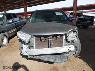 2013 Toyota Highlander with VIN 5TDZK3EH0DS134334, listed as a IAAI auction lot 41816783 with 197,707 mi miles. Bid and sale history available at carsss.com. Image 12.