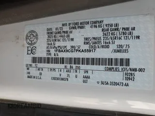 2023 Ford Transit Passenger XL z VIN 1FBAX9CG7PKA55917, wystawiony jako Copart lot #60463505 z przebiegiem 22 485 mil mil oraz Szkoda całkowita • Salvage title. Historia ofert i sprzedaży dostępna na DreamBid. Obrazek 14.