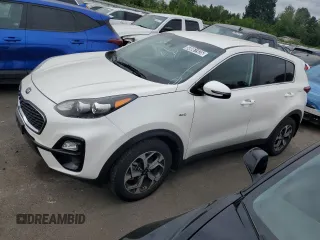 2021 Kia Sportage LX z VIN KNDPMCAC2M7890169, wystawiony jako Copart lot #58061935 z przebiegiem 124 286 mil mil oraz Czysty tytuł • Clean title. Historia ofert i sprzedaży dostępna na DreamBid. Obrazek 1.