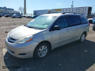 2006 Toyota Sienna CE with VIN 5TDZA23CX6S435748, listed as a IAAI auction lot 41877977 with 217,709 mi miles. Bid and sale history available at carsss.com. Image 23.