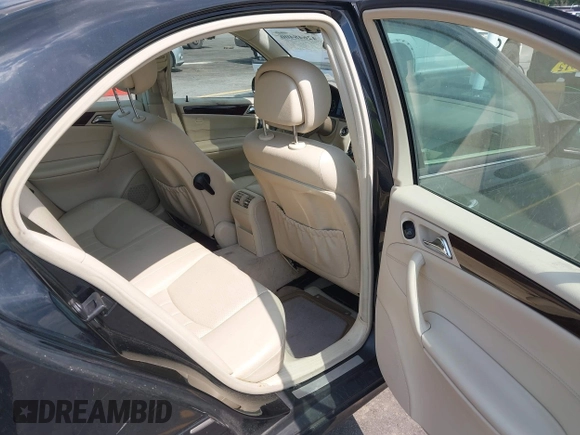 2007 Mercedes-Benz C with VIN WDBRF87HX7F889041, listed as a IAAI auction lot 42648400 with 218,227 mi miles and . Bid and sale history available at DreamBid. Image 8.