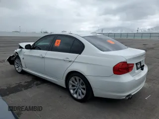 2011 BMW 3 Series 328i xDrive z VIN WBAPK5G54BNN51901, wystawiony jako Copart lot #53921885 z przebiegiem Nie podano mil oraz Szkody całkowita. Historia ofert i sprzedaży dostępna na DreamBid. Obrazek 2.