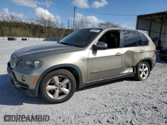 2010 BMW X5 35d with VIN 5UXFF0C58ALT76928, listed as a Copart auction lot 49082825 with 184,662 mi miles and Salvage Title. Bid and sale history available at carsss.com. Image 1.