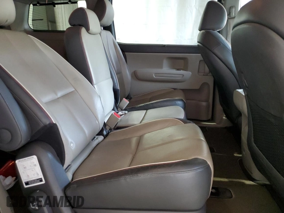 2018 Kia Sedona LX with VIN KNDMB5C10J6349140, listed as a Copart auction lot 48344455 with 103,222 mi miles and Clean Title. Bid and sale history available at carsss.com. Image 11.