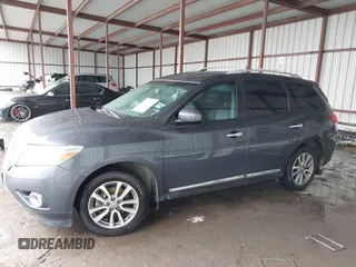 2014 Nissan Pathfinder Platinum with VIN 5N1AR2MN5EC685920, listed as a IAAI auction lot 42149831 with 149,618 mi miles and . Bid and sale history available at DreamBid. Image 14.