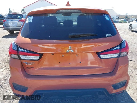 2021 Mitsubishi Outlander ES z VIN JA4ARUAU7MU006454, wystawiony jako IAAI lot #41844401 z przebiegiem 58 080 mil mil oraz . Historia ofert i sprzedaży dostępna na DreamBid. Obrazek 16.