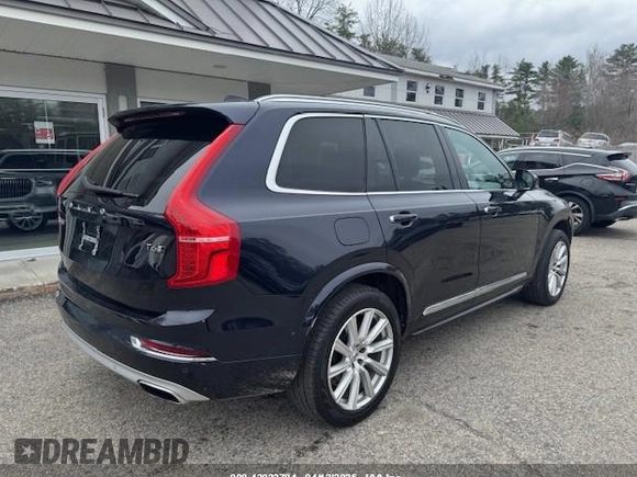 2017 Volvo XC90 Inscription with VIN YV4A22PL5H1131633, listed as a IAAI auction lot 42033784 with 192,154 mi miles. Bid and sale history available at carsss.com. Image 4.