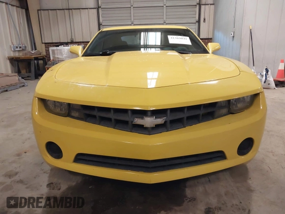 2011 Chevrolet Camaro 2LS с VIN 2G1FA1ED3B9113466, выставлен на аукционе IAAI как лот 41369041 с пробегом 130 458 миль миль и . История ставок и продаж доступна на DreamBid. Изображение 12.