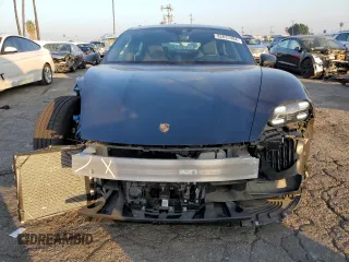 2024 Porsche Taycan with VIN WP0AA2Y10RSA10283, listed as a Copart auction lot 82637484 with 3,036 mi miles and Salvage title. Bid and sale history available at DreamBid. Image 5.