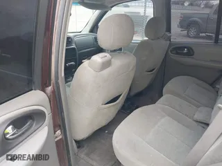 2007 Chevrolet TrailBlazer LS with VIN 1GNDS13SX72104242, listed as a IAAI auction lot 41722203 with 153,526 mi miles. Bid and sale history available at carsss.com. Image 17.