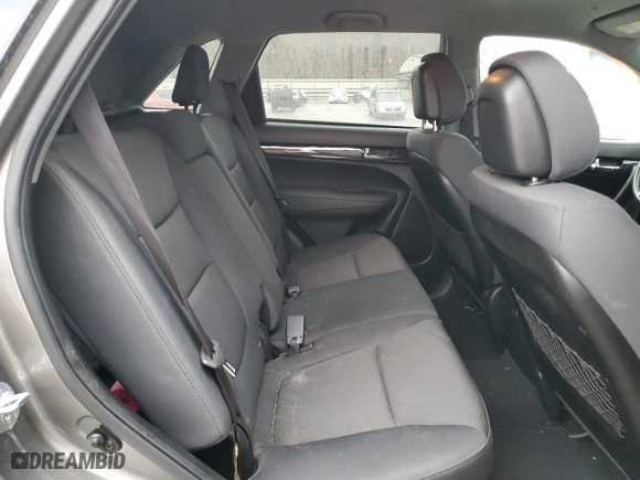 2012 Kia Sorento LX with VIN 5XYKTDA68CG235268, listed as a Copart auction lot 46691825 with 152,596 mi miles and Salvage Title. Bid and sale history available at carsss.com. Image 12.