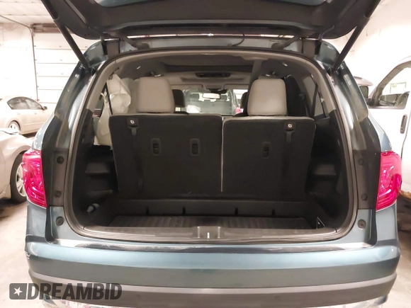 2016 Honda Pilot Elite with VIN 5FNYF6H09GB085621, listed as a IAAI auction lot 41788911 with 137,199 mi miles. Bid and sale history available at carsss.com. Image 12.