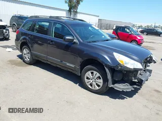 2011 Subaru Outback 2.5i z VIN 4S4BRBAC4B3384932, wystawiony jako IAAI lot #42228521 z przebiegiem 129 168 mil mil oraz . Historia ofert i sprzedaży dostępna na DreamBid. Obrazek 1.