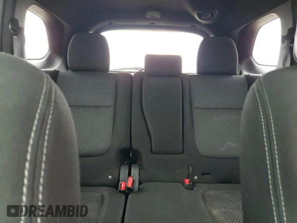 2018 Mitsubishi Outlander ES z VIN JA4AZ3A31JZ051535, wystawiony jako Copart lot #54775705 z przebiegiem 123 776 mil mil oraz Szkoda całkowita • Salvage title. Historia ofert i sprzedaży dostępna na DreamBid. Obrazek 10.