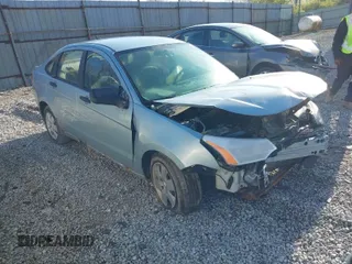 2008 Ford Focus S with VIN 1FAHP34N48W251897, listed as a IAAI auction lot 41994941 with 213,468 mi miles. Bid and sale history available at carsss.com. Image 1.