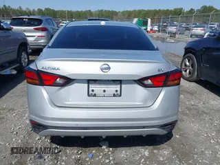 2022 Nissan Altima 2.5 SV with VIN 1N4BL4DV7NN301748, listed as a IAAI auction lot 41728890 with 79,089 mi miles. Bid and sale history available at carsss.com. Image 16.