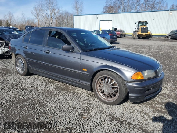 2001 BMW 3 Series 325i with VIN WBAAV33451FU97905, listed as a Copart auction lot 44808975 with 121,506 mi miles and Salvage Title. Bid and sale history available at carsss.com. Image 4.