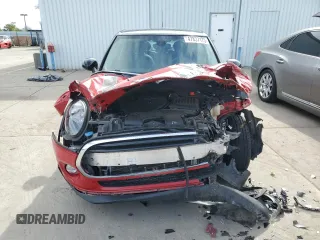 2019 MINI Hardtop 4 Door Cooper z VIN WMWXU1C54K2J02292, wystawiony jako Copart lot #47837175 z przebiegiem 88 710 mil mil oraz Szkoda całkowita • Salvage title. Historia ofert i sprzedaży dostępna na DreamBid. Obrazek 5.