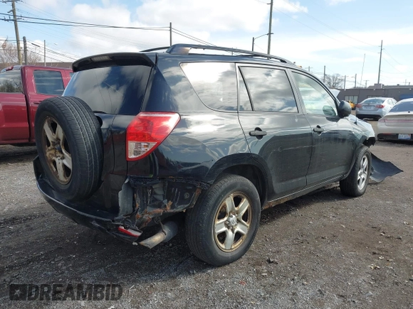 2007 Toyota RAV4 with VIN JTMZD33V976028178, listed as a IAAI auction lot 41923783 with 288,329 mi miles. Bid and sale history available at carsss.com. Image 4.