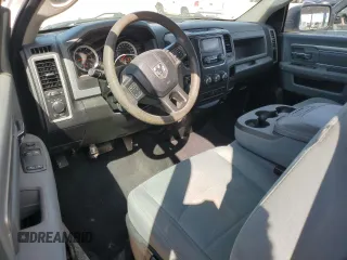 2019 Ram 1500 Tradesman with VIN 3C6JR7DG0KG501535, listed as a Copart auction lot 49723925 with 98,584 mi miles and Clean title. Bid and sale history available at DreamBid. Image 8.