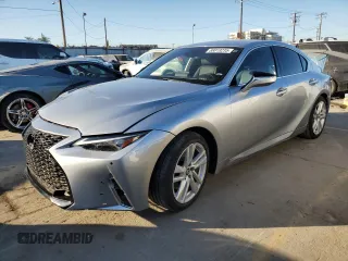 2022 Lexus IS with VIN JTHAA1D21N5119087, listed as a Copart auction lot 88819235 with 29,914 mi miles and Salvage Title. Bid and sale history available at carsss.com. Image 1.