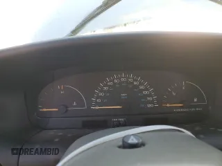 2000 Plymouth Voyager z VIN 2P4GP2534YR645983, wystawiony jako Copart lot #80028904 z przebiegiem Nie podano mil oraz Szkody całkowita. Historia ofert i sprzedaży dostępna na DreamBid. Obrazek 9.