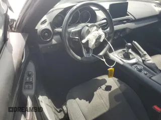 2021 Mazda MX-5 Miata Sport with VIN JM1NDAB74M0452596, listed as a Copart auction lot 60275585 with 21,839 mi miles and Clean title. Bid and sale history available at DreamBid. Image 8.
