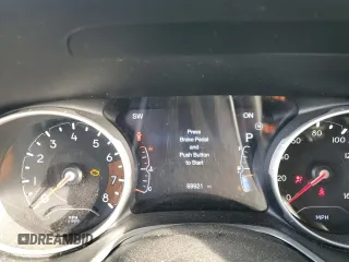 2018 Jeep Compass Limited with VIN 3C4NJDCB0JT168104, listed as a Copart auction lot 46726695 with 69,921 mi miles and Salvage Title. Bid and sale history available at carsss.com. Image 9.