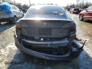2020 Tesla Model 3 Performance z VIN 5YJ3E1ECXLF736151, wystawiony jako Copart lot #41789365 z przebiegiem 30 456 mil mil oraz Szkoda całkowita • Salvage title. Historia ofert i sprzedaży dostępna na DreamBid. Obrazek 6.