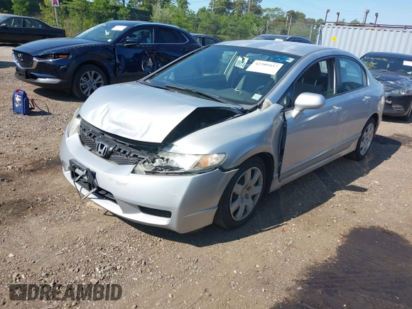2009 Honda Civic LX z VIN 2HGFA165X9H540160, wystawiony jako IAAI lot #42389457 z przebiegiem 71 737 mil mil oraz . Historia ofert i sprzedaży dostępna na DreamBid. Obrazek 2.