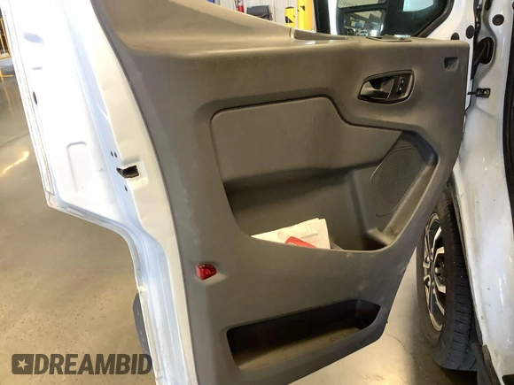 2021 Ford Transit с VIN 1FTBR1YG8MKA40049, выставлен на аукционе IAAI как лот 42843942 с пробегом 78 346 миль миль и . История ставок и продаж доступна на DreamBid. Изображение 3.