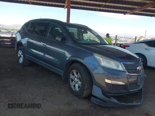 2014 Chevrolet Traverse LS z VIN 1GNKRFKD9EJ272203, wystawiony jako IAAI lot #42343711 z przebiegiem 129 918 mil mil oraz . Historia ofert i sprzedaży dostępna na DreamBid. Obrazek 1.