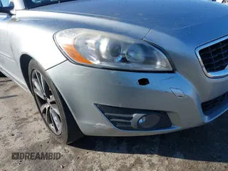 2012 Volvo C70 T5 with VIN YV1672MCXCJ130785, listed as a IAAI auction lot 41589949 with 152,646 mi miles. Bid and sale history available at carsss.com. Image 6.