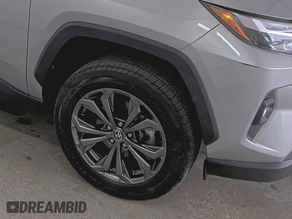 2022 Toyota RAV4 Hybrid XLE Premium with VIN 4T3B6RFV5NU085564, listed as a IAAI auction lot 42854215 with 49,616 mi miles and . Bid and sale history available at DreamBid. Image 11.